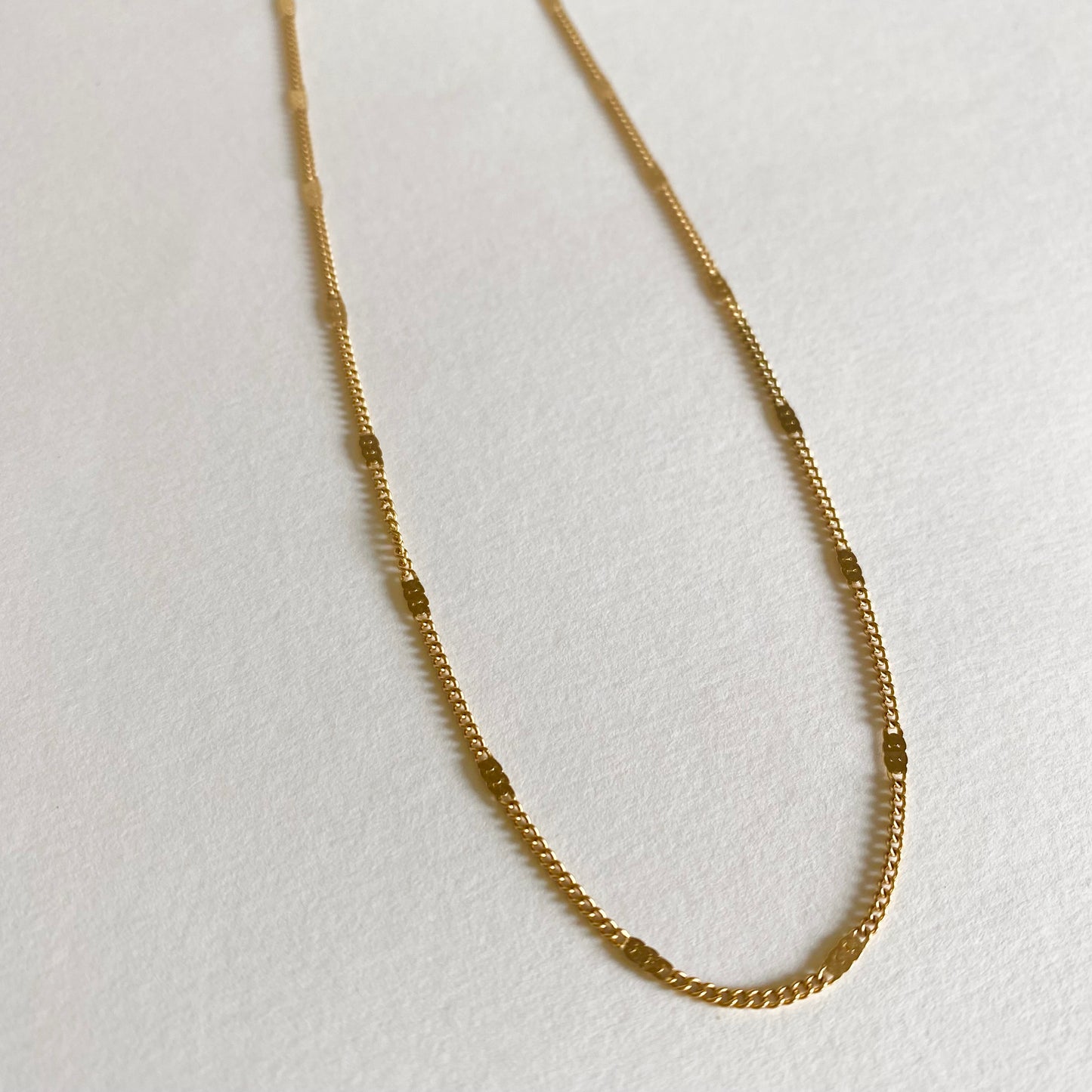Molly Flat Chain Necklace